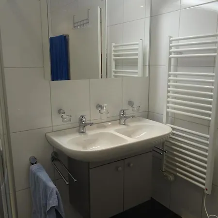 Apartamento Apartment Bellevue-Park B 138 Appartement-Fewo 6-Bettwohnung By Interhome Engelberg